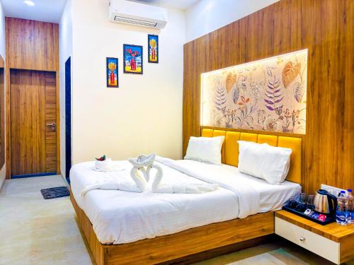 Sohagpur Hotel | Hotel Vatika Inn