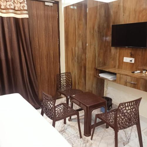 Bulandshahr Hotel | Hotel Vijaya
