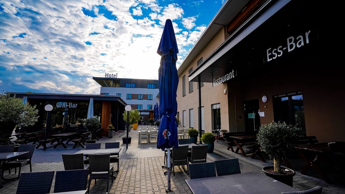 Hofgeismar Hotel | Hotel Viktorosa