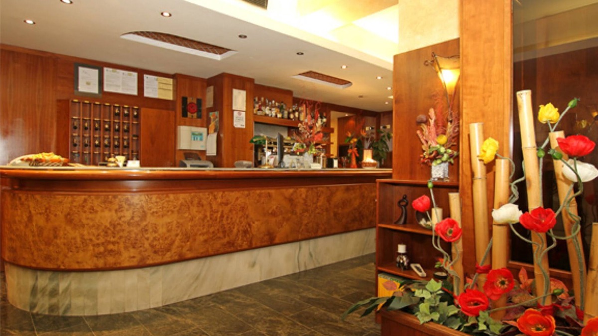 Stradella Hotel | Hotel Villa Molinari