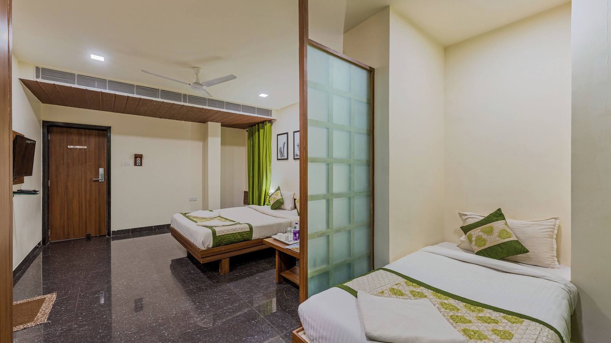 Vijayapura Hotel | Hotel Vishram