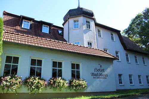 Roemhild Hotel | Hotel Waldhaus