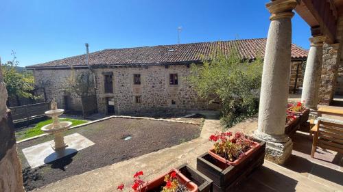 Cervera de Pisuerga House | Hotel y Casa Rural El Retiro del Oso