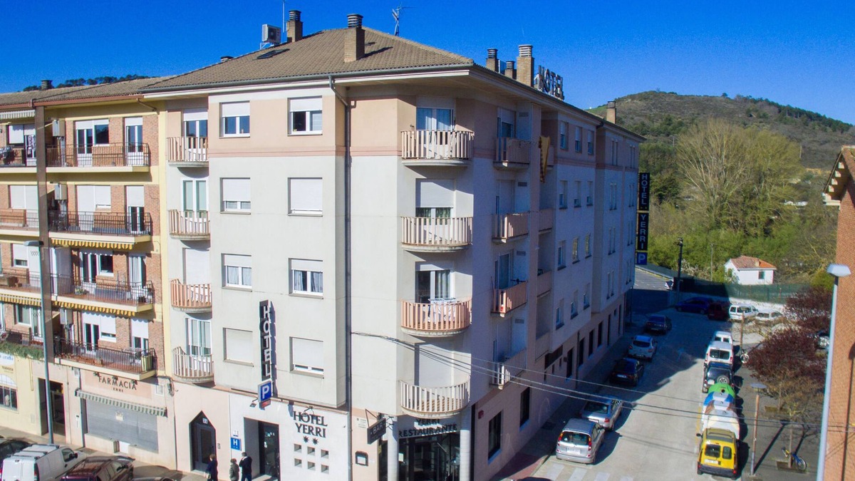 Estella Hotel | Hotel Yerri