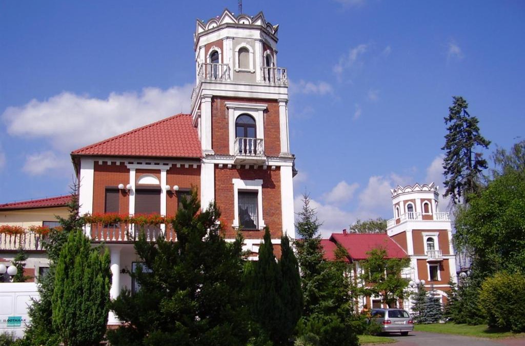 Radomsko Hotel | Hotel Zameczek