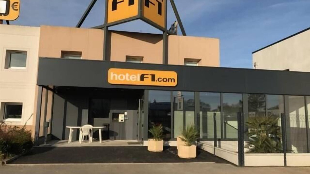 Plougastel-Daoulas Hotel | hotelF1 Brest Sud Plougastel (renovated)