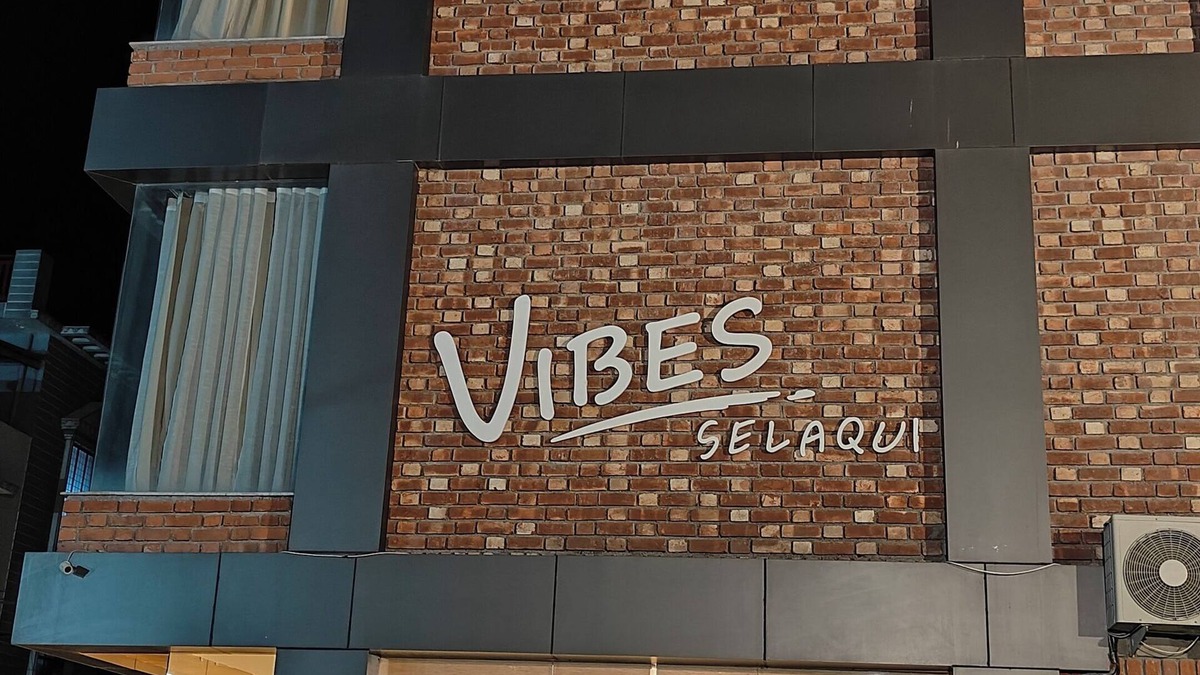 Bullawala Hotel | Hotels Vibes