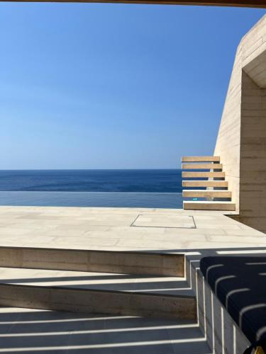 Milos Villa | Hourglass Villa's Milos