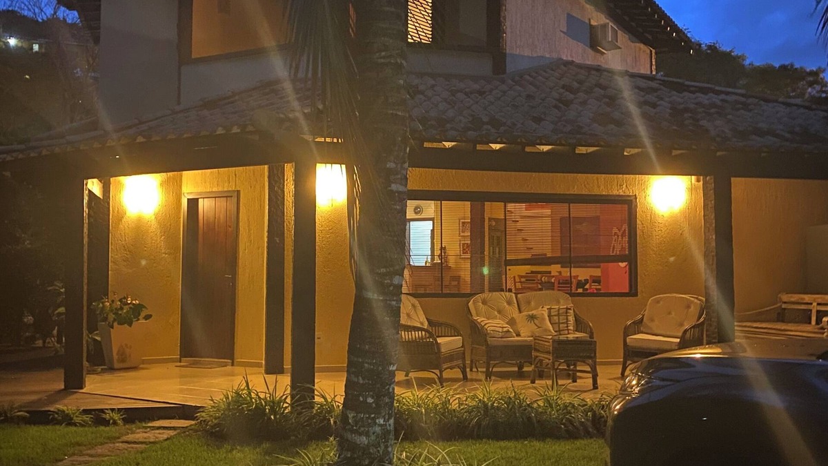 Bosque de Geriba House | HOUSE IN GERIBÁ 5 BEDROOMS WITH OWN POOL AND BARBECUE! 2 SPACES