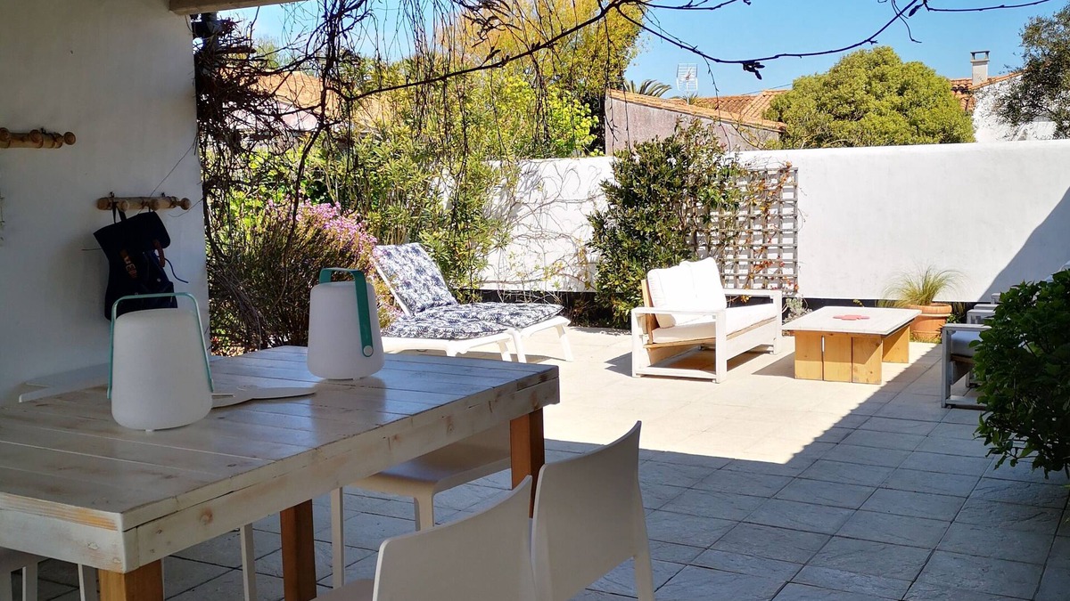 Saint-Clement-des-Baleines House | house/villa - 4 rooms - 6 persons