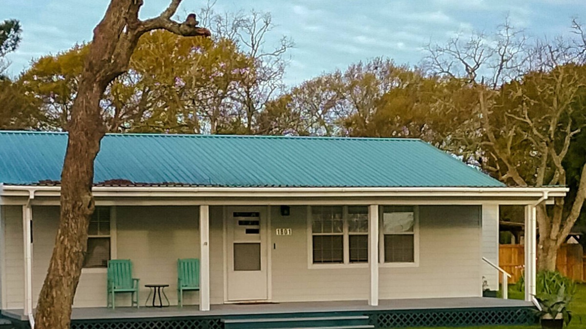 Palacios House | House, 2 Bedrooms, 1 Bath, (Sleeps 5)