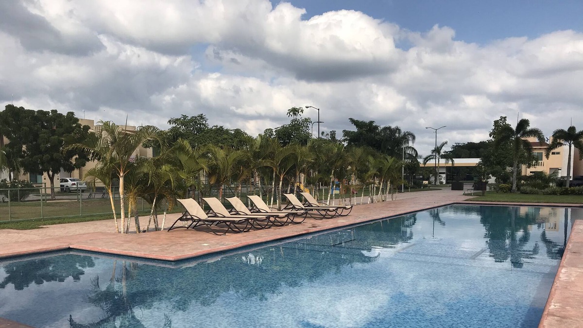 Villahermosa House | House 3 bedrooms 3.5 bathrooms. In Fracc. Amenities pool, gym, paddle