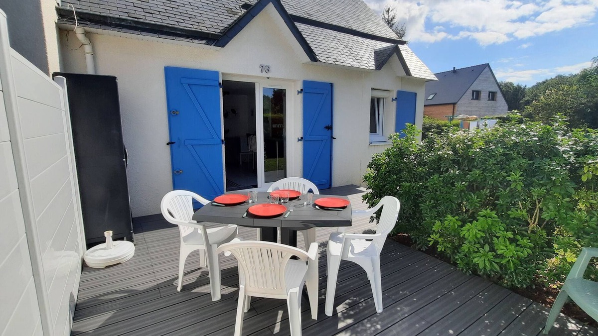 Kerherou House | House 4 people Residence with swimming pool and tennis MOELAN SUR MER