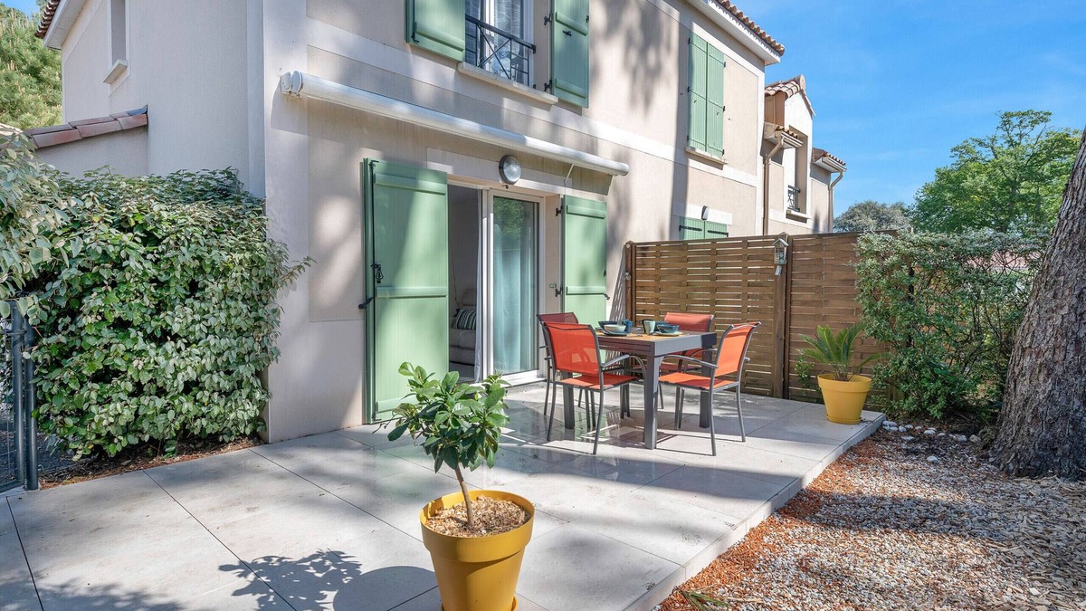 Saint-Brevin-les-Pins Ski Chalet | House 60m², 500m from the beach for 4