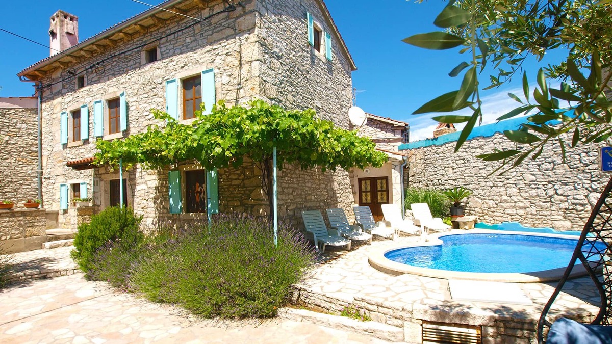 Orihi House | House 661/1576 (Istria - Barban), 20000m from the beach