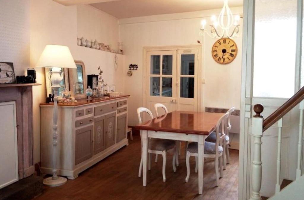 Montaubert - Rille - Saint-Sulpice House | House at the foot of the castle of Fougeres