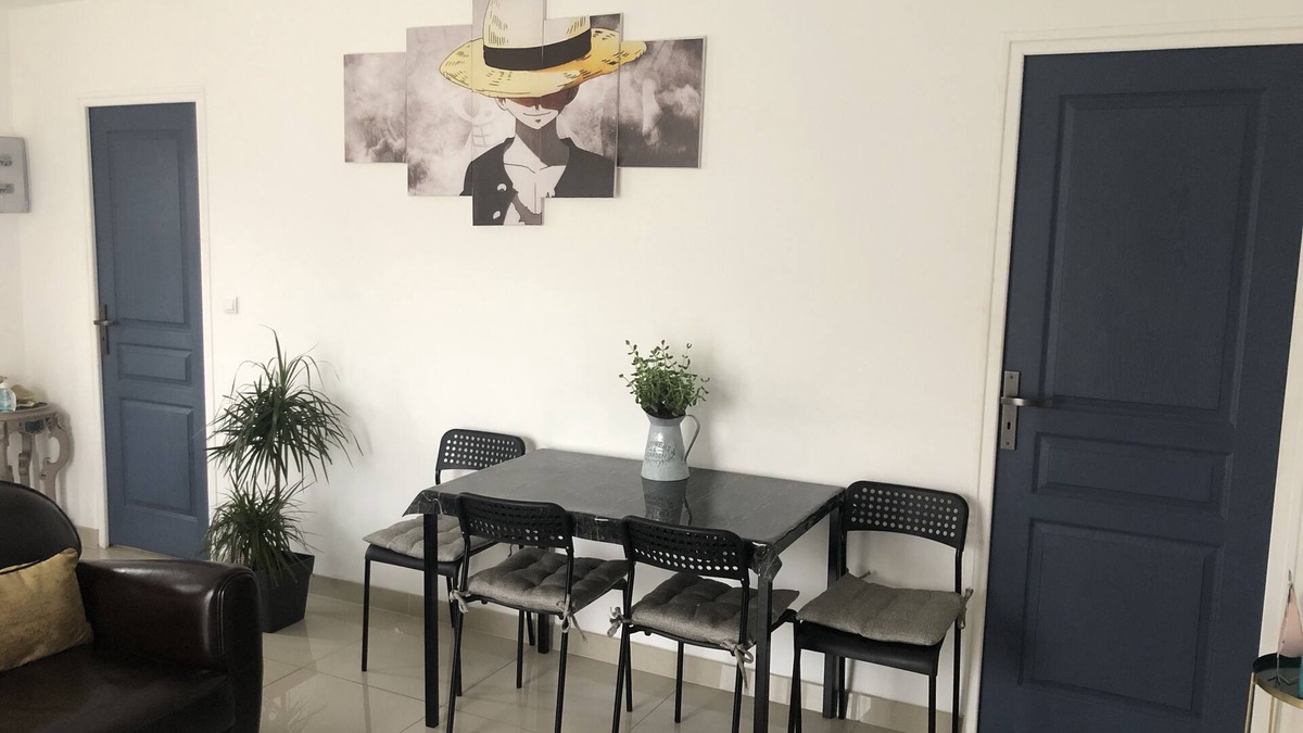 Meaux House | House between Disneyland and Paris