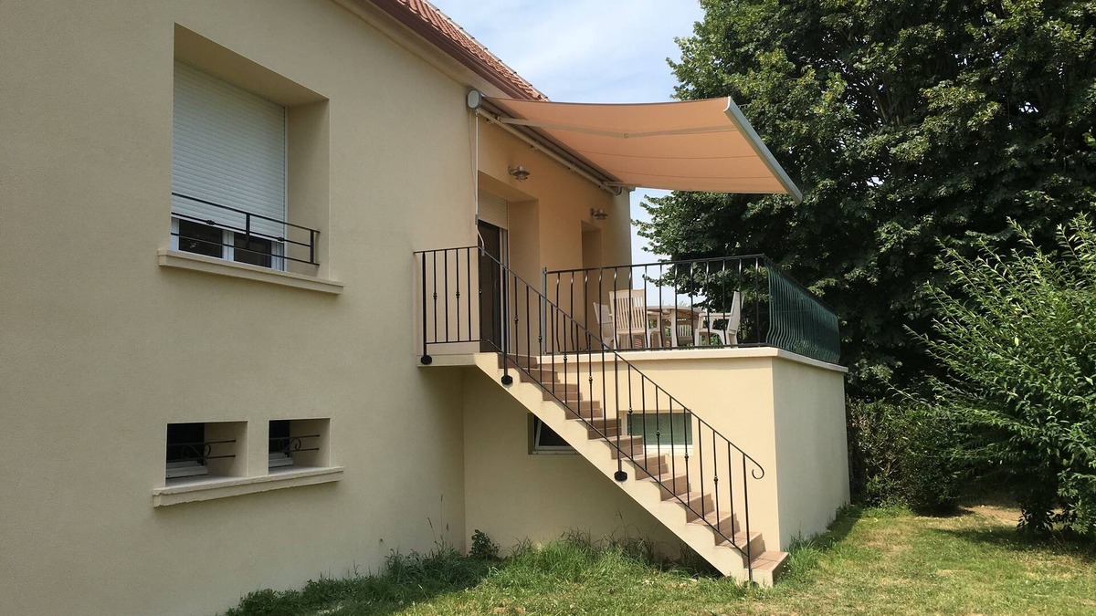 Tremolat House | House by the Dordogne River