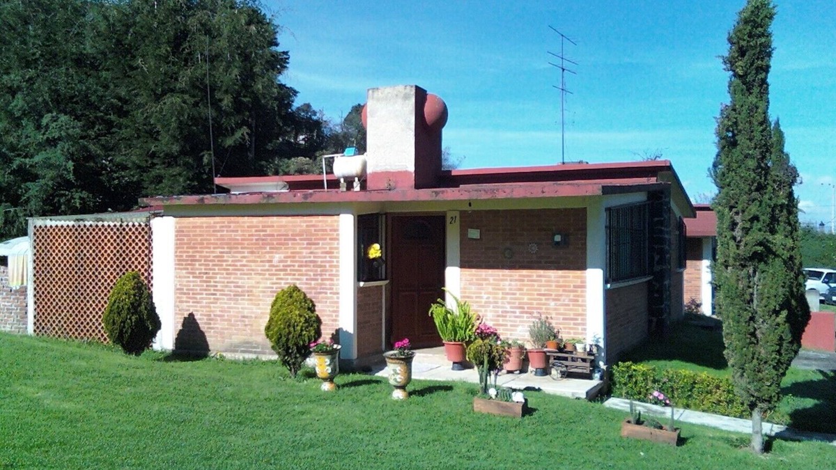 Xalatlaco House | House Daimler Xalatlaco Tianguistenco 3 recamaras 2 baños Lavadora Secadora