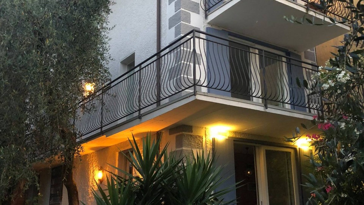Brenzone sul Garda House | House directly on Lake Garda, own harbor, pebble beach, 2 balconies with lake view
