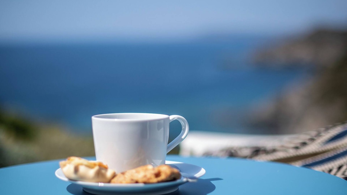 Sassari House | House directly on the cliffs