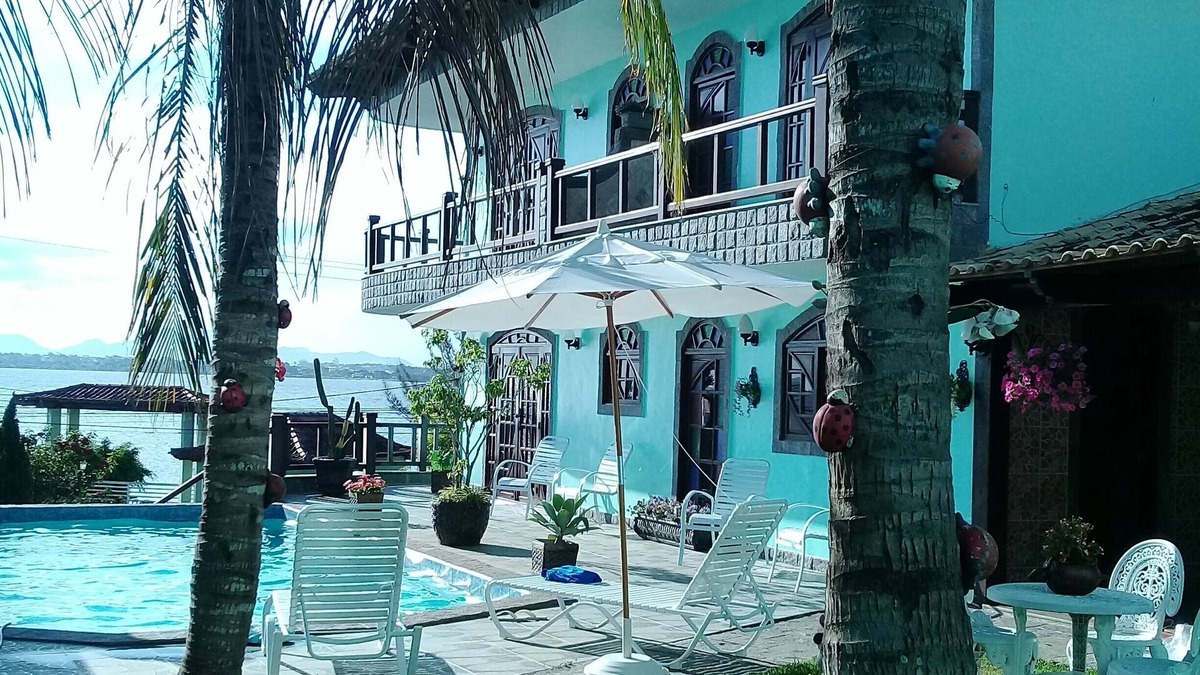 Araruama House | HOUSE FACING ARARUAMA LAGOON IN GATED COMMUNITY WITH LEISURE AREA