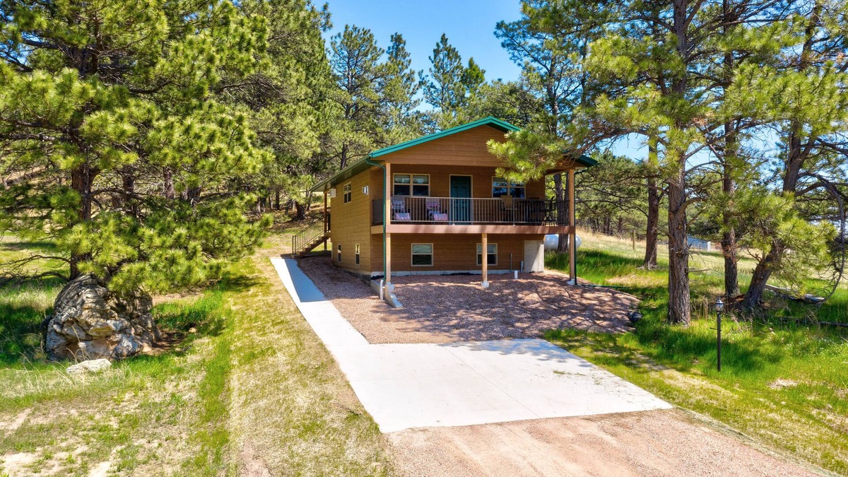 Crook County House | House for relaxing in the pines!