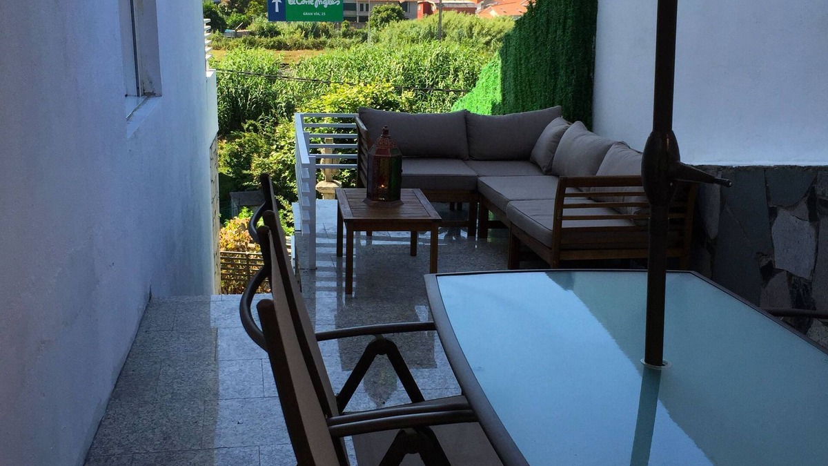 Teis House | House in a quiet area and views of the estuary.