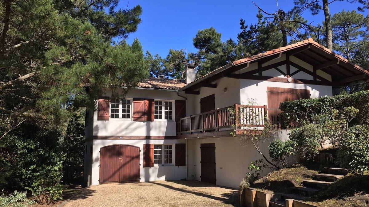 Contis-les-Bains House | House in Contis, Cotes d'Argent, Landes, France.