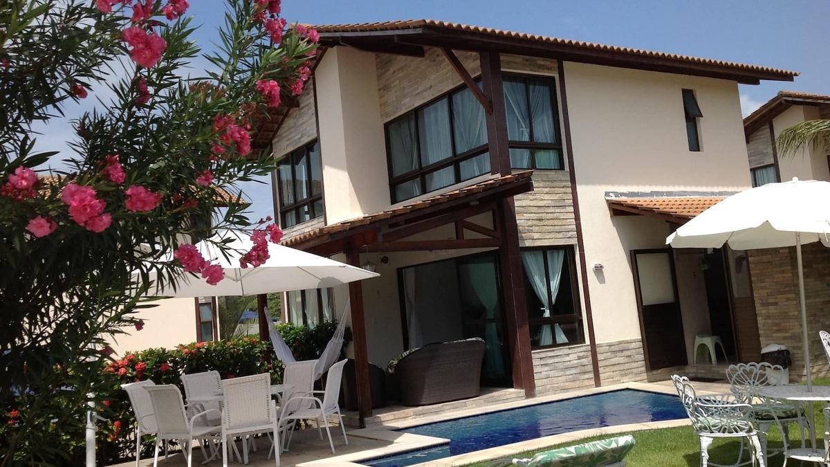Porto de Galinhas House | House in condominium by the sea, chicken harbor (high wall)
