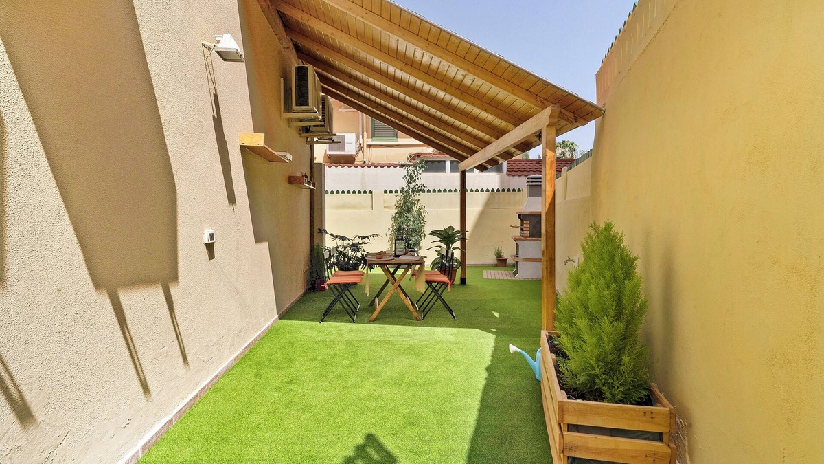 San Fernando House | House in Maspalomas 'Colina Verde' with Private Terrace, barbecue, Wi-Fi and Air Conditioning