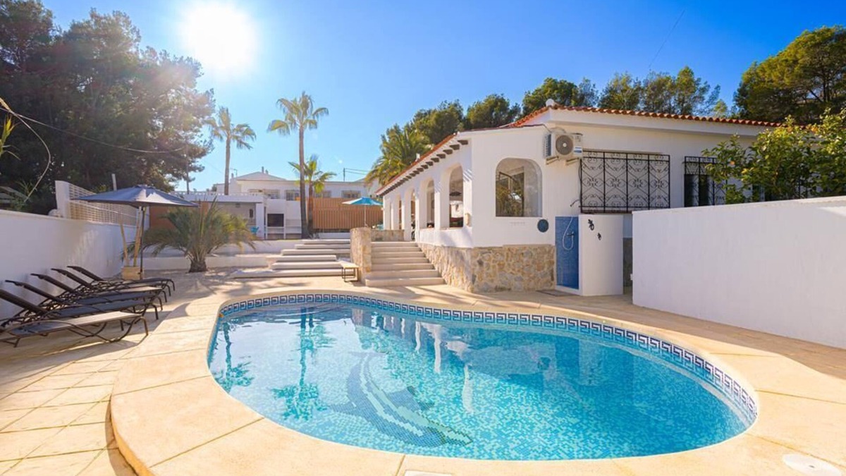 La Nucia House | House in quiet and green surrounding where you can disconnect and enjoy family