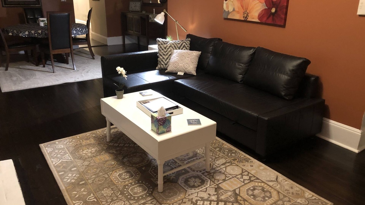 Benton Park House | House in Soulard near Busch Stadium, Ballpark Village and Anheuser Busch Brewery