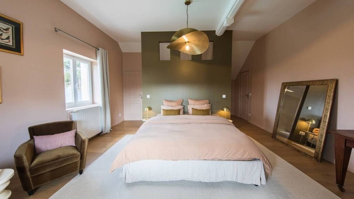 Cravant-les-Coteaux House | House in the heart of the vineyards - Swimming pool & Sauna