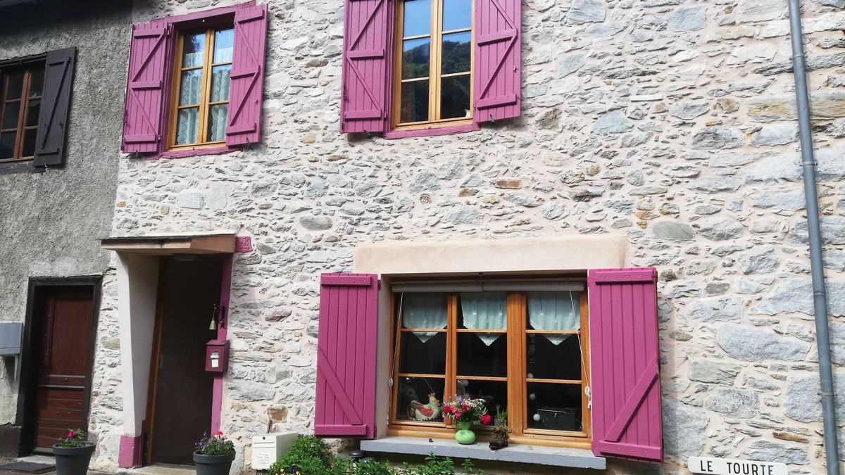 Ustou House | House in the mountains Ariegeoise 09140