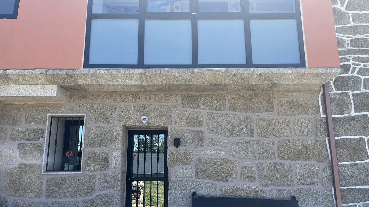 Castro Caldelas House | House in the Ribeira Sacra