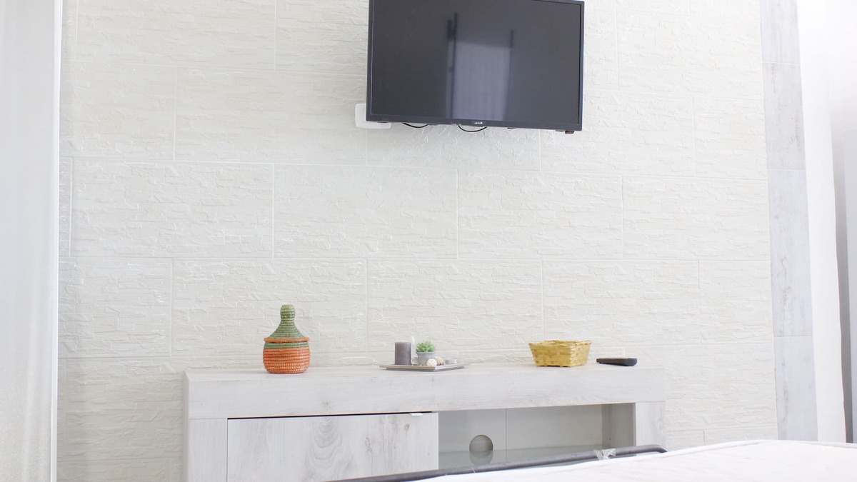 Miseno Apartment | House in the rock