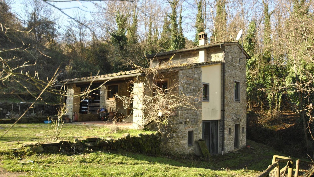 Rufina Villa | House in the woods, entire house free on 4 sides in the Tuscan hills