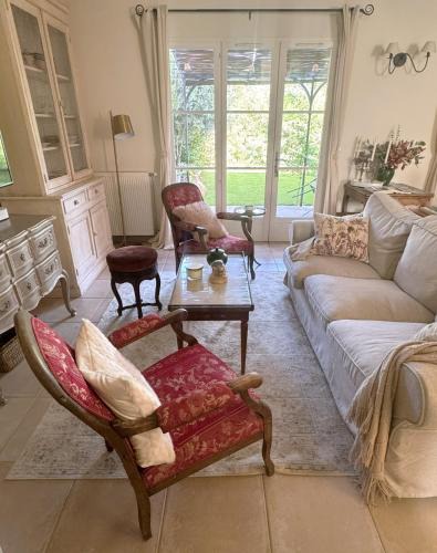 La Motte House | House Isabelle in Golf Saint Endreol, Provence, great view