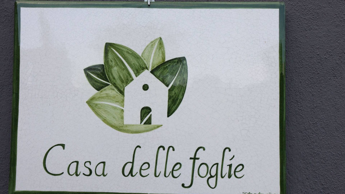 San Giovanni la Punta Villa | "House of the Leaves"