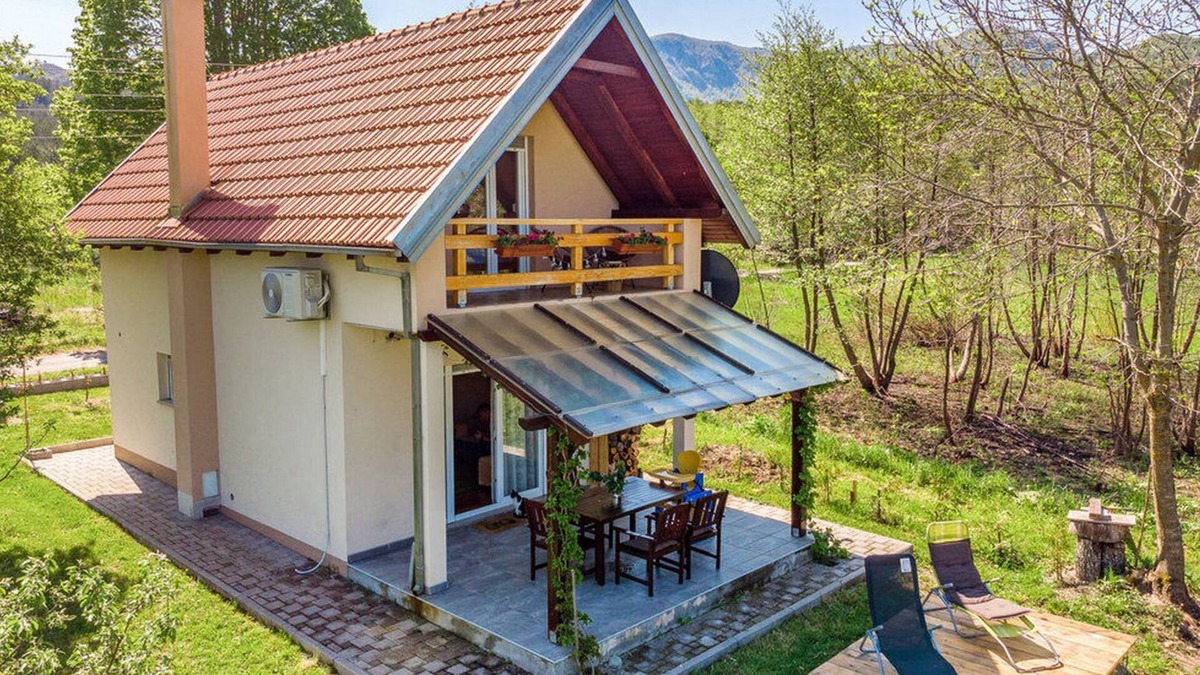 Gracac House | House Jasenak (90231-K1) - Kunovac Kupirovački