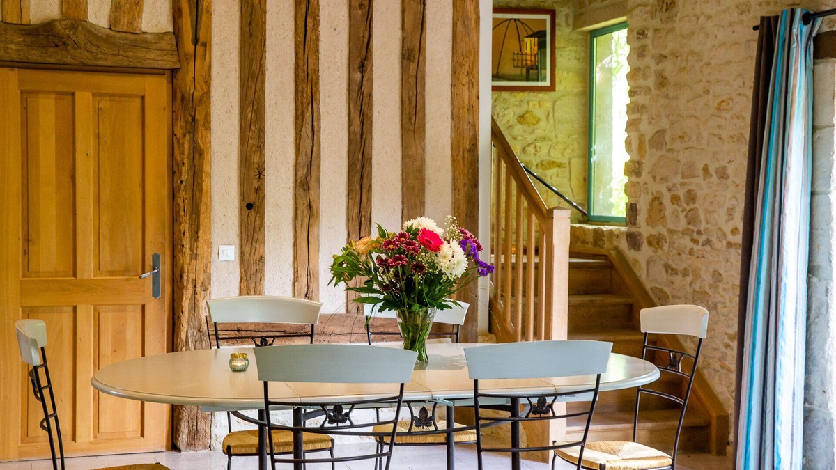Saint-Wambert-des-Trois-Vallees House | House "Le Pressoir" 3 bedrooms, 6 pers + access to swimming pool and SPA