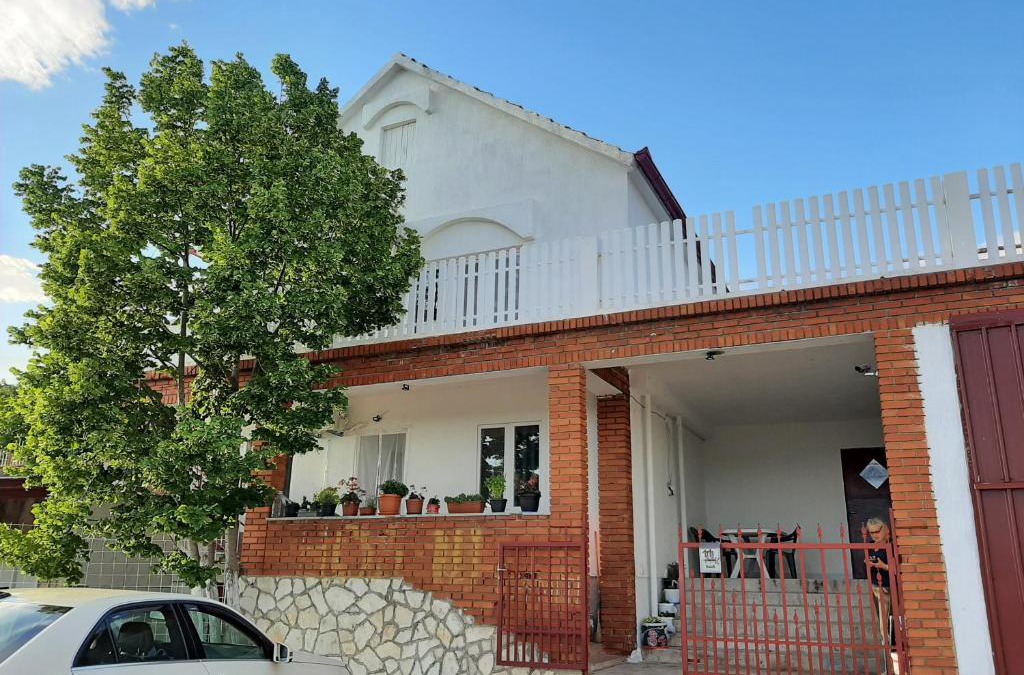 Obrovac Apartment | House Ličanka