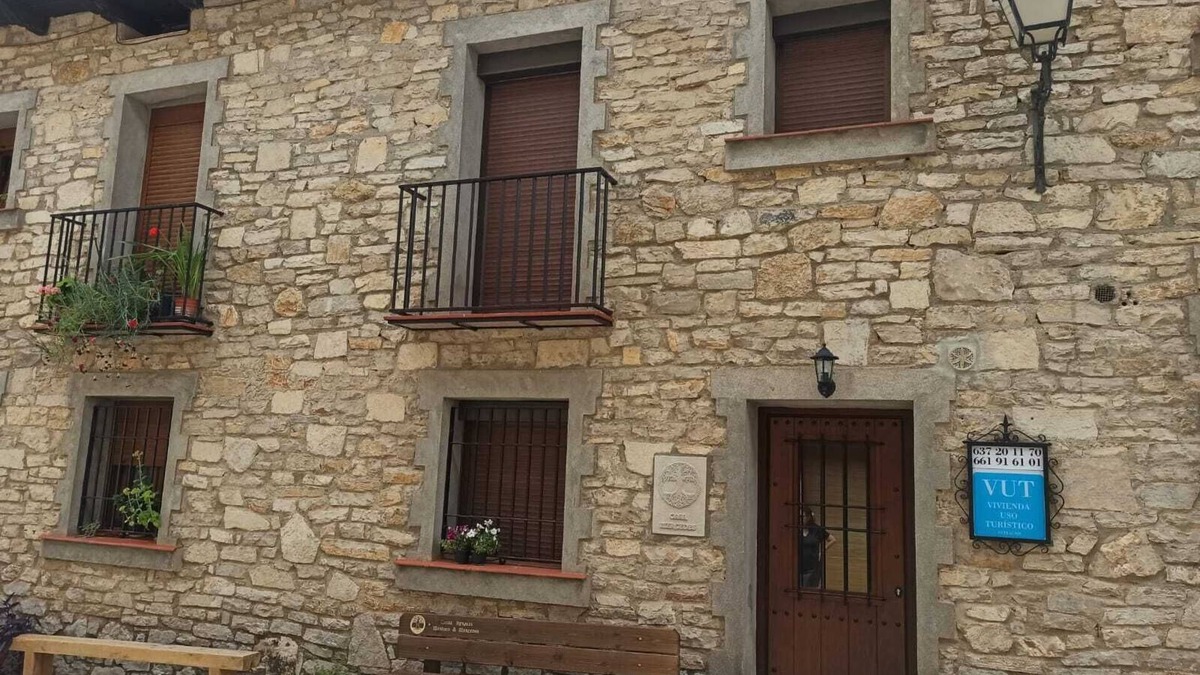 Puertomingalvo Cottage | House Mercedes Puertomingalvo