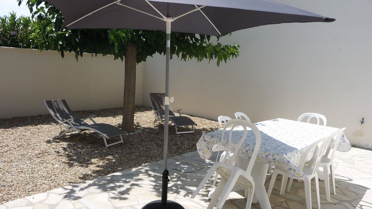 L'Echardiere House | House n°4 600 m from the beach for 7 pers. with wifi accepts pets