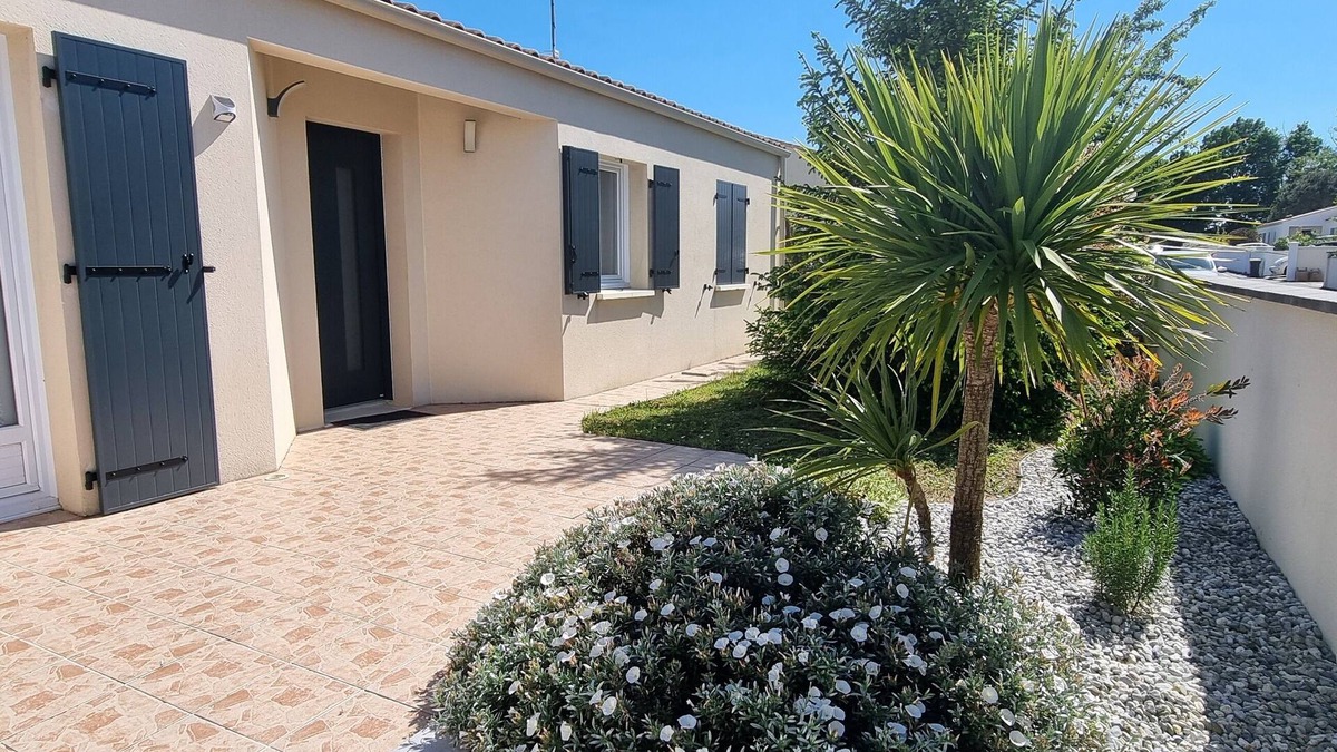 Medis House | House Near Royan & Seaside, Bungalow, Comfortable, Enclosed Garden and Quiet