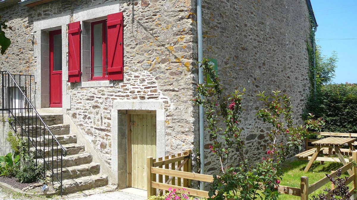 Pleurtuit House | house near the river Rance, St Malo and Dinard