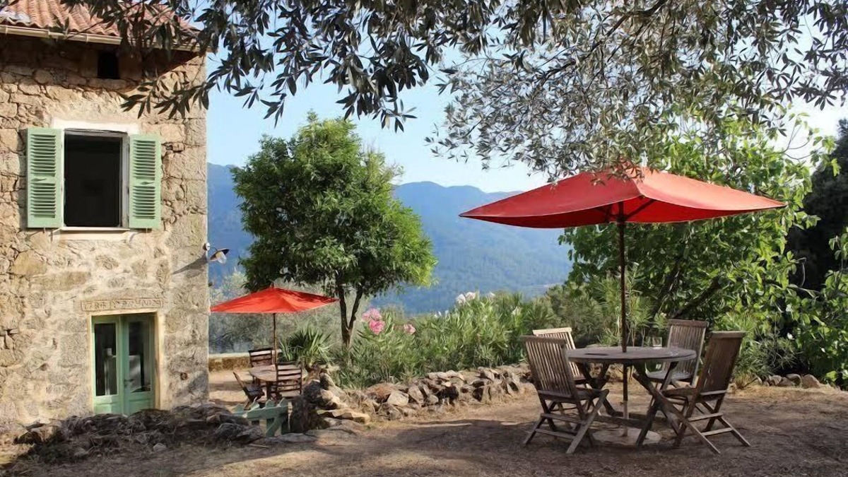 Azzana House | House of character, amazing view