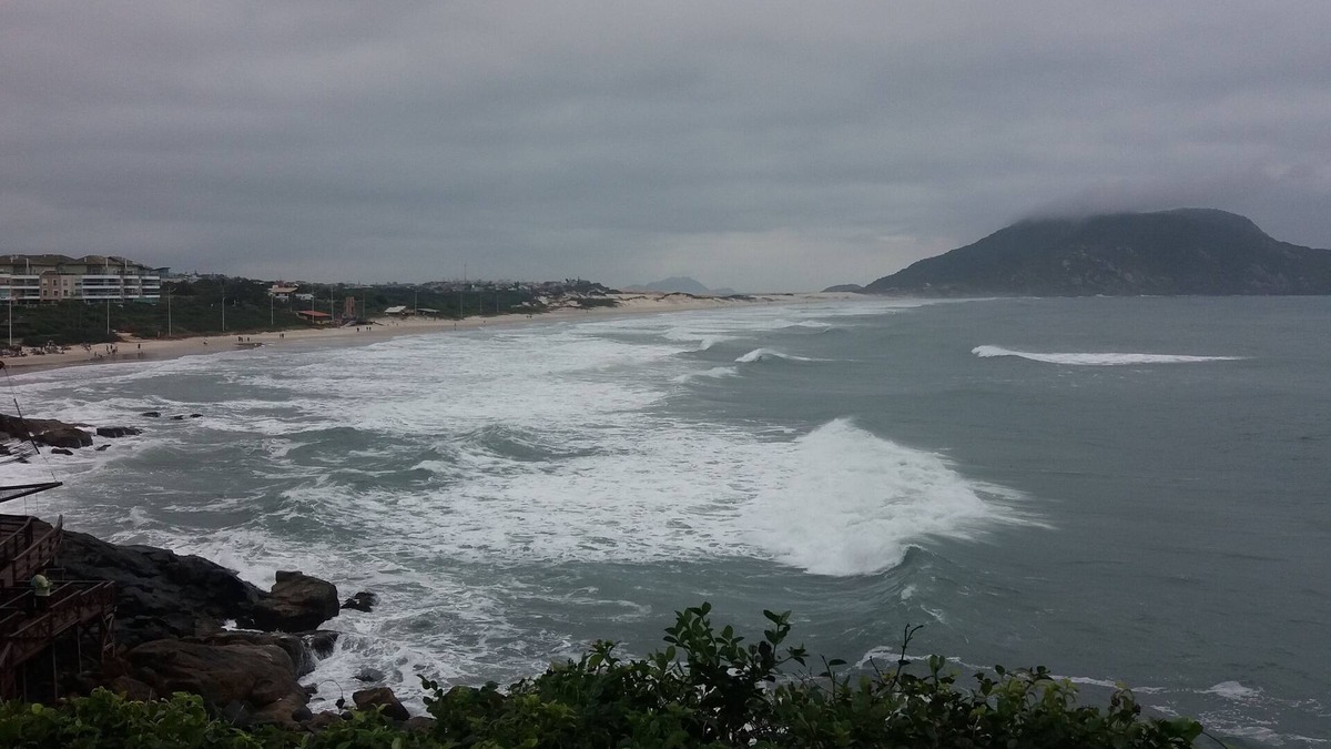 Praia do Sonho House | House of Dream Beach 150m from the Sea