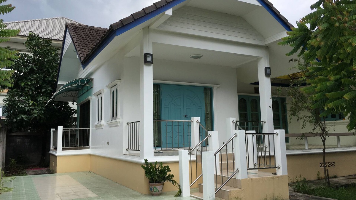 Si Racha House | House of Pind & Palm in Sriracha, 5 mins to J-Park Community Mall